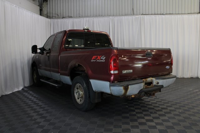 2005 Ford F-250 photo 20