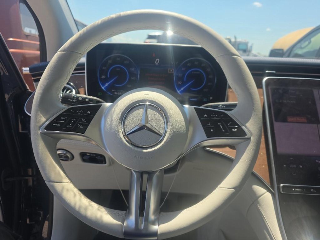 2024 Mercedes Benz EQE SUV 350 photo 4