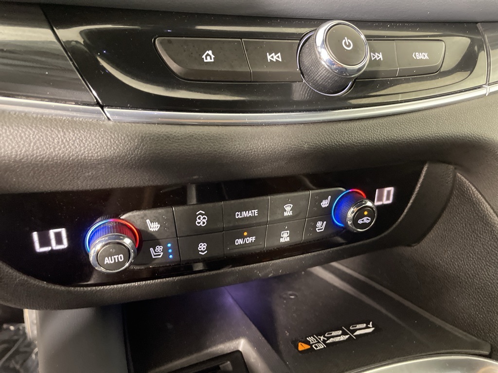 2024 Buick Enclave Premium photo 30