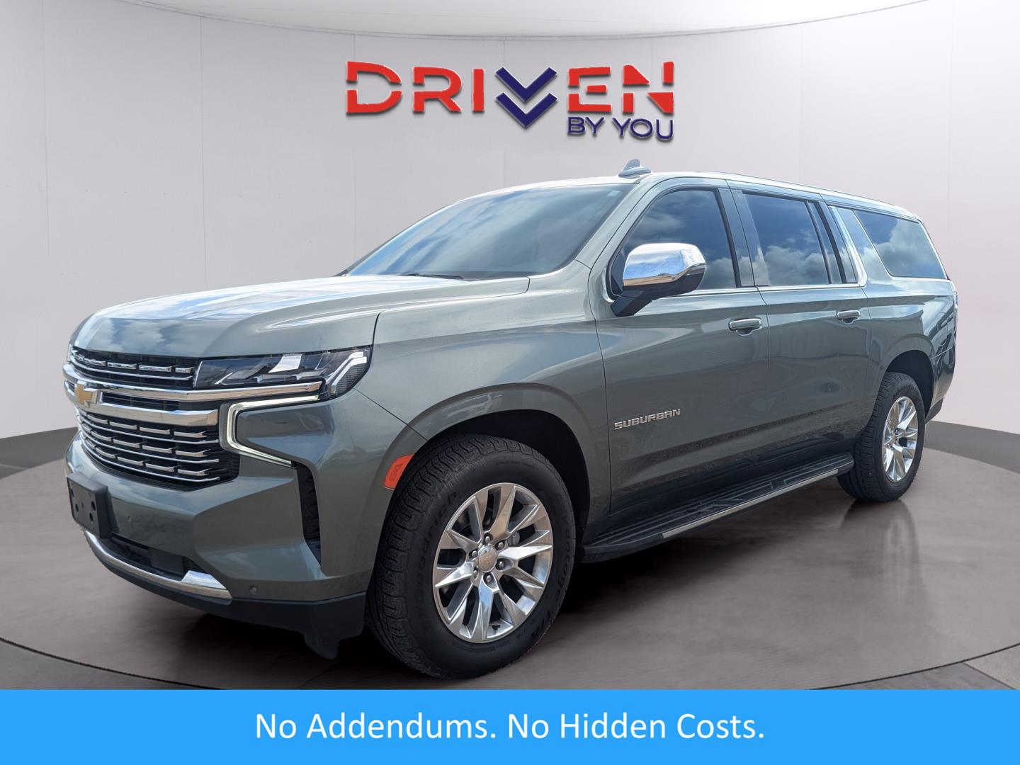 2023 Chevrolet Suburban Premier's photo