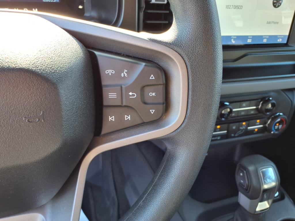 2023 Ford Bronco Base photo 13