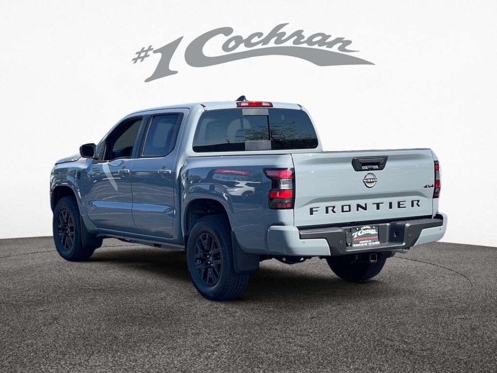 2026 Nissan Frontier Crew Cab SV photo 4