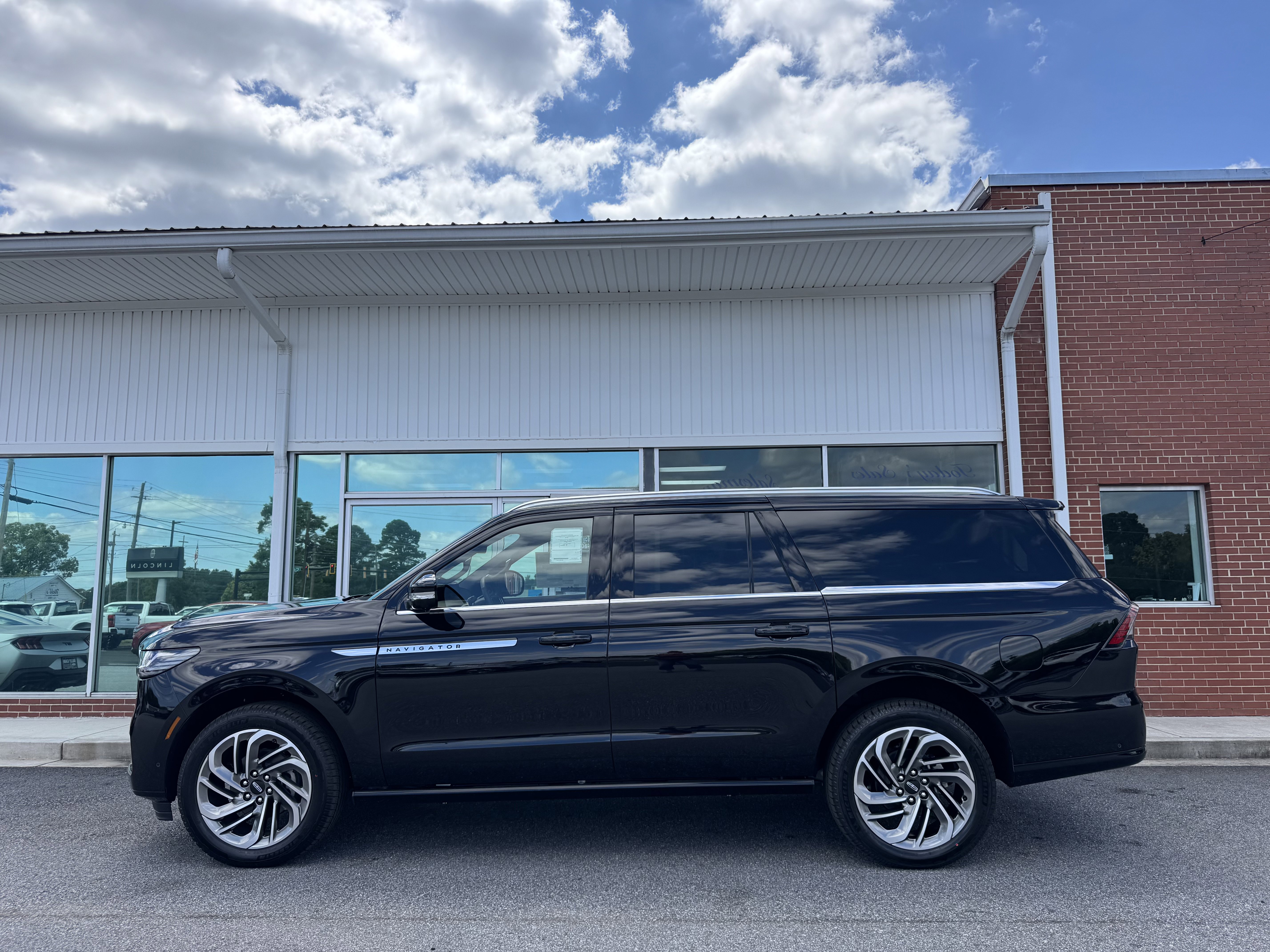 2025 Lincoln Navigator