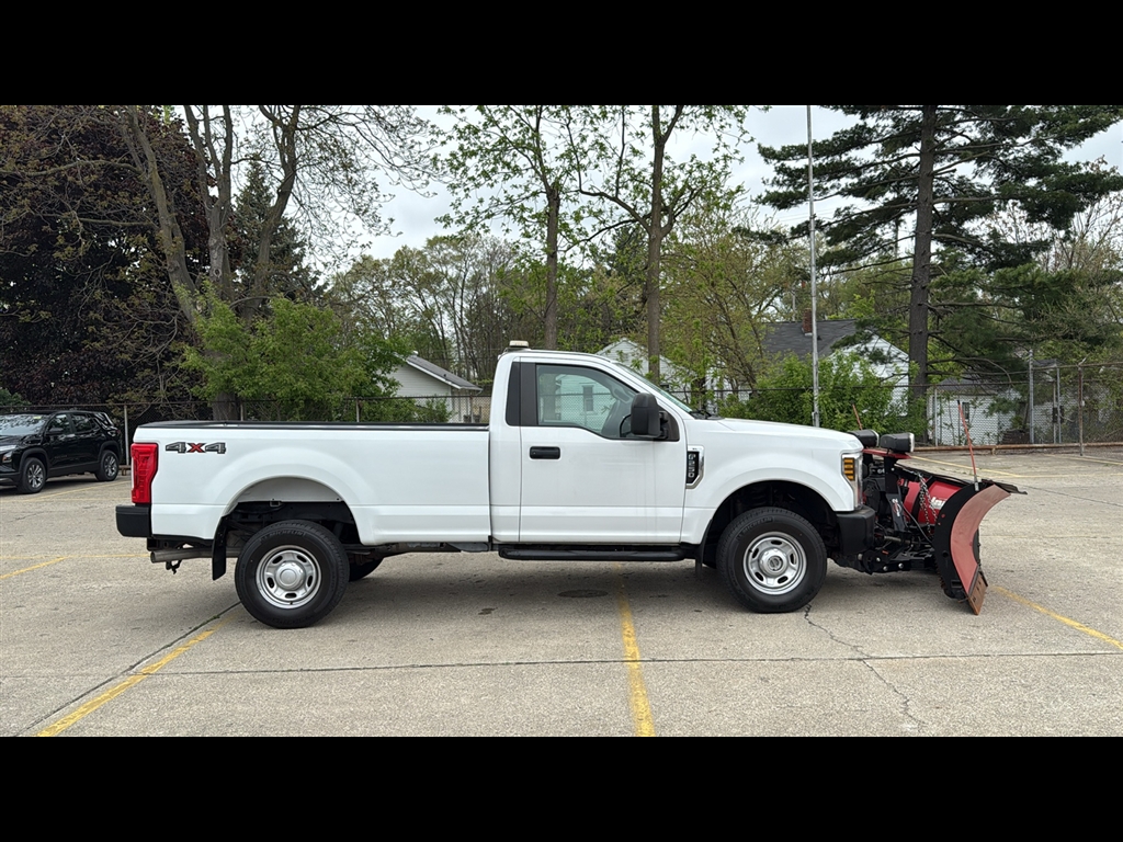 2019 Ford F-250 XL photo 4