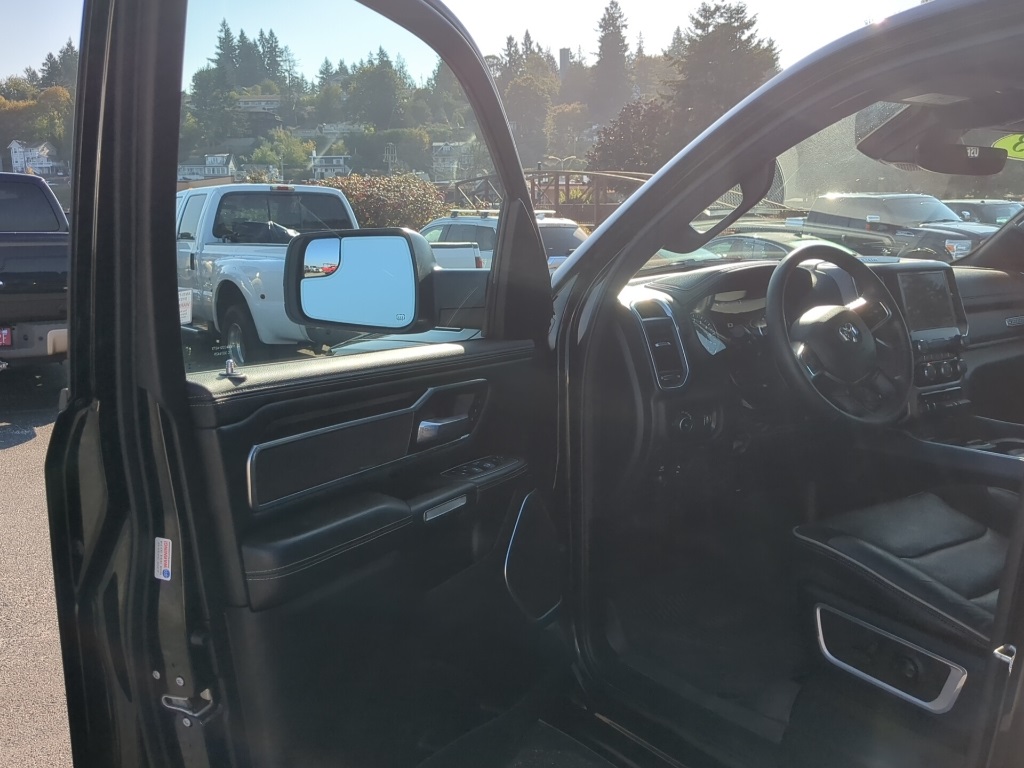 2023 Ram 1500 Laramie photo 7
