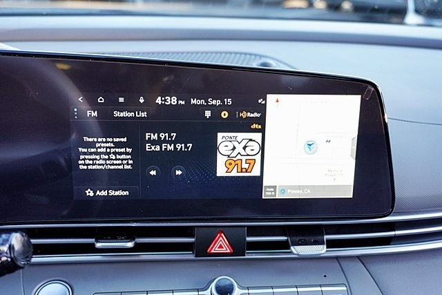 2024 Hyundai Elantra SEL photo 22