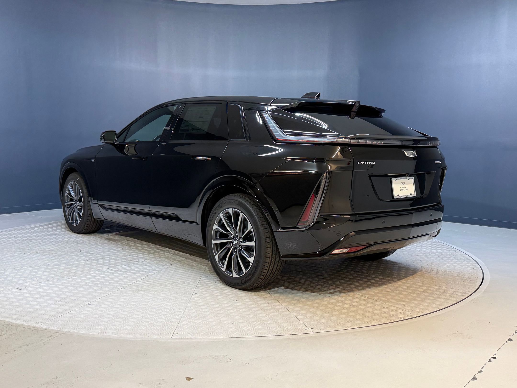 2026 Cadillac Lyriq Sport photo 2