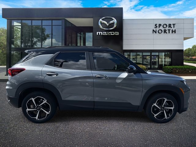 2022 Chevrolet Trailblazer RS photo 2