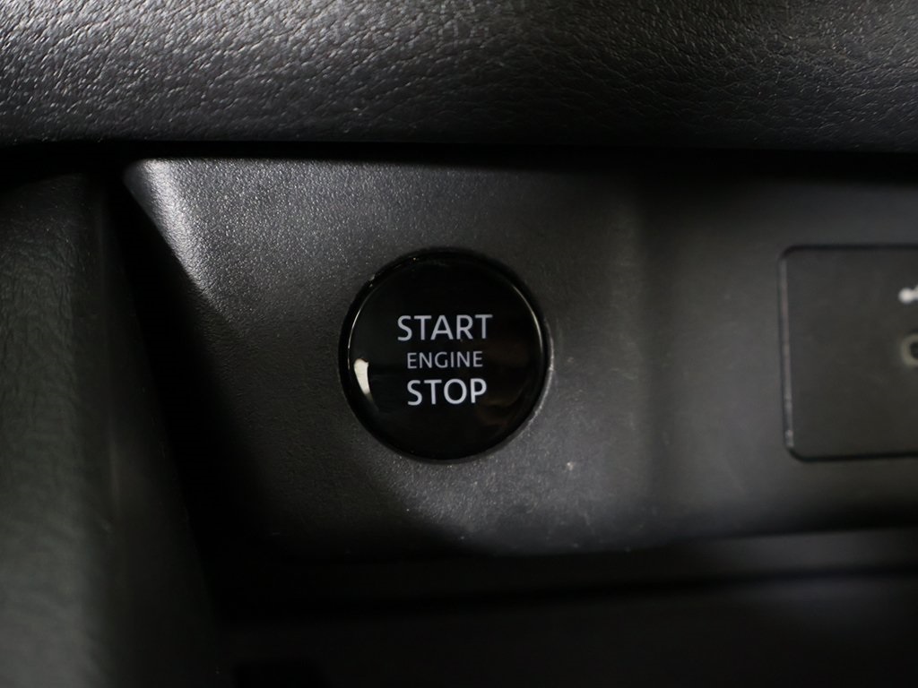 2024 Nissan Rogue SV photo 36