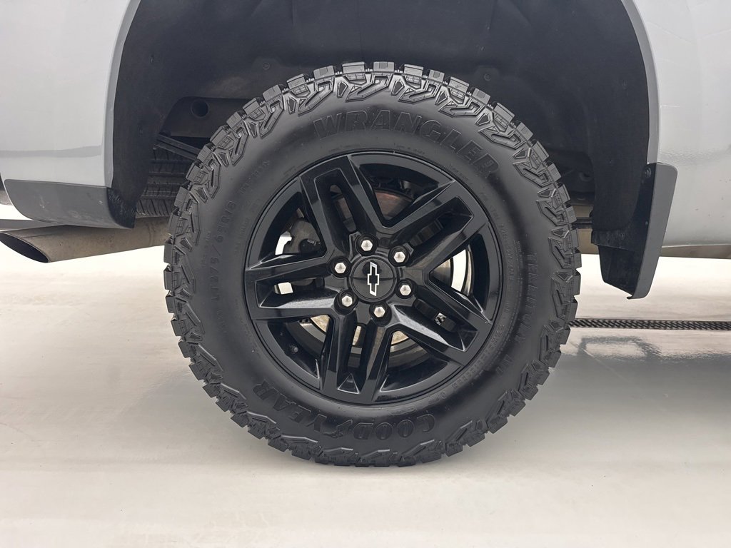 2024 Chevrolet Silverado 1500 Custom Trail Boss photo 4