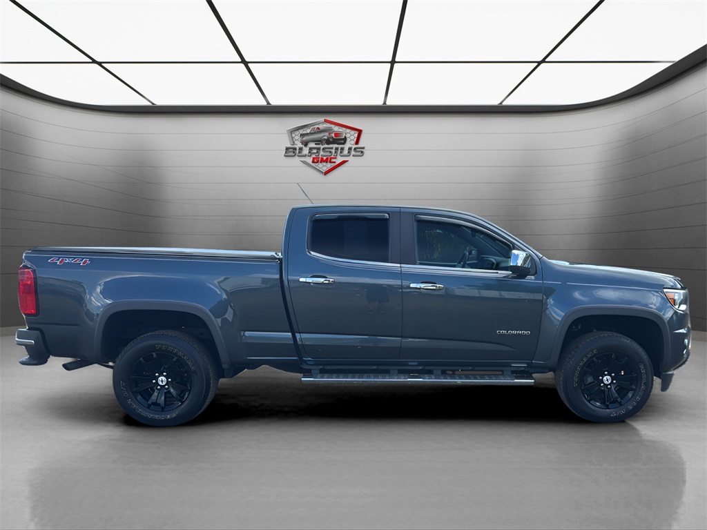 2019 Chevrolet Colorado LT photo 5