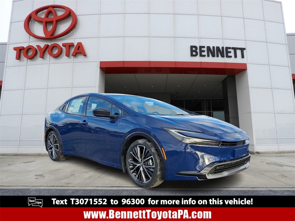 2026 Toyota Prius XLE's photo