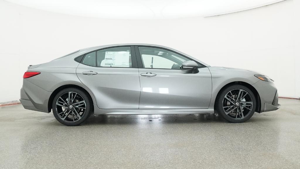 2025 Toyota Camry XSE photo 26