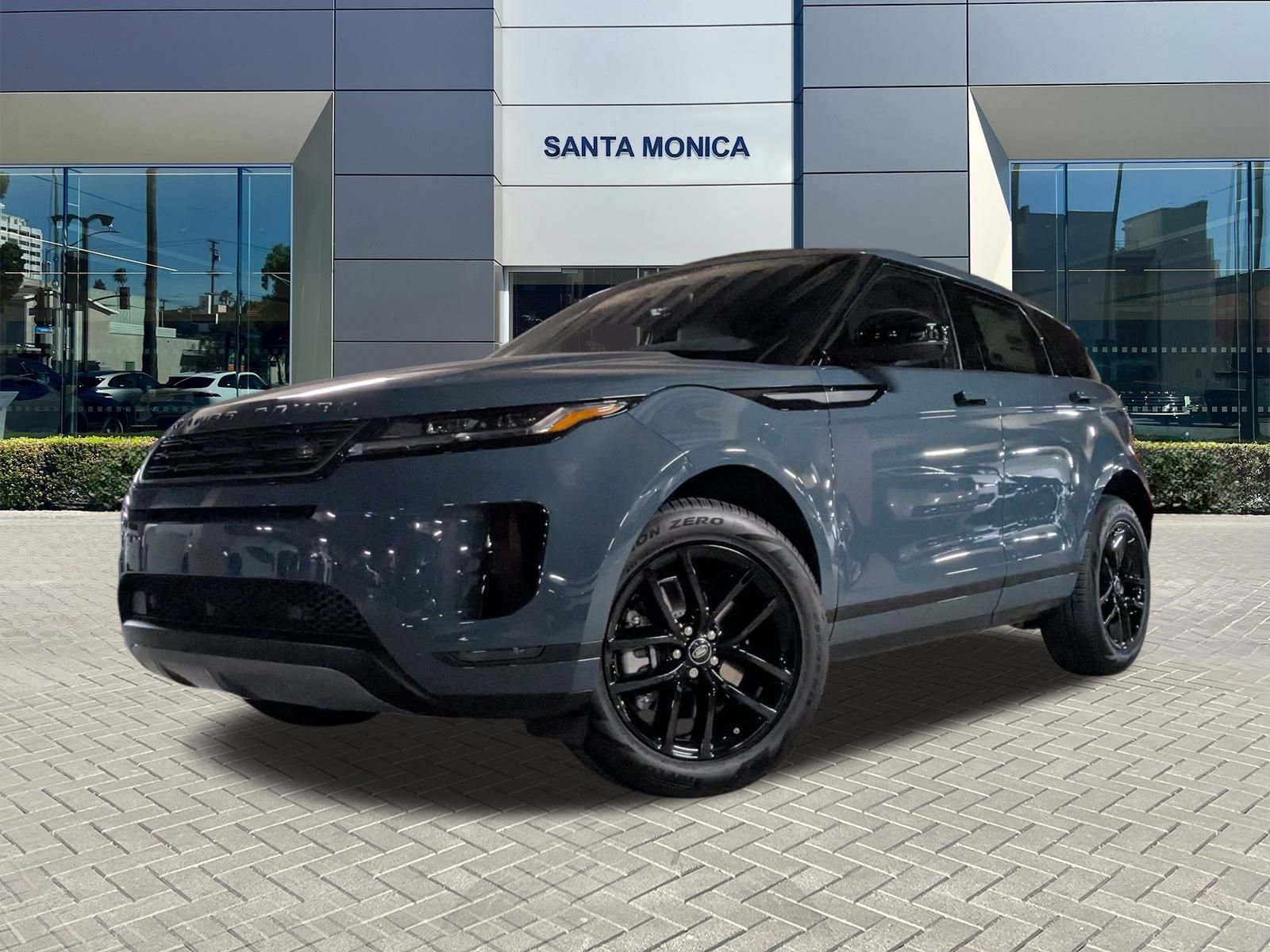 2026 Land Rover Range Rover Evoque S's photo