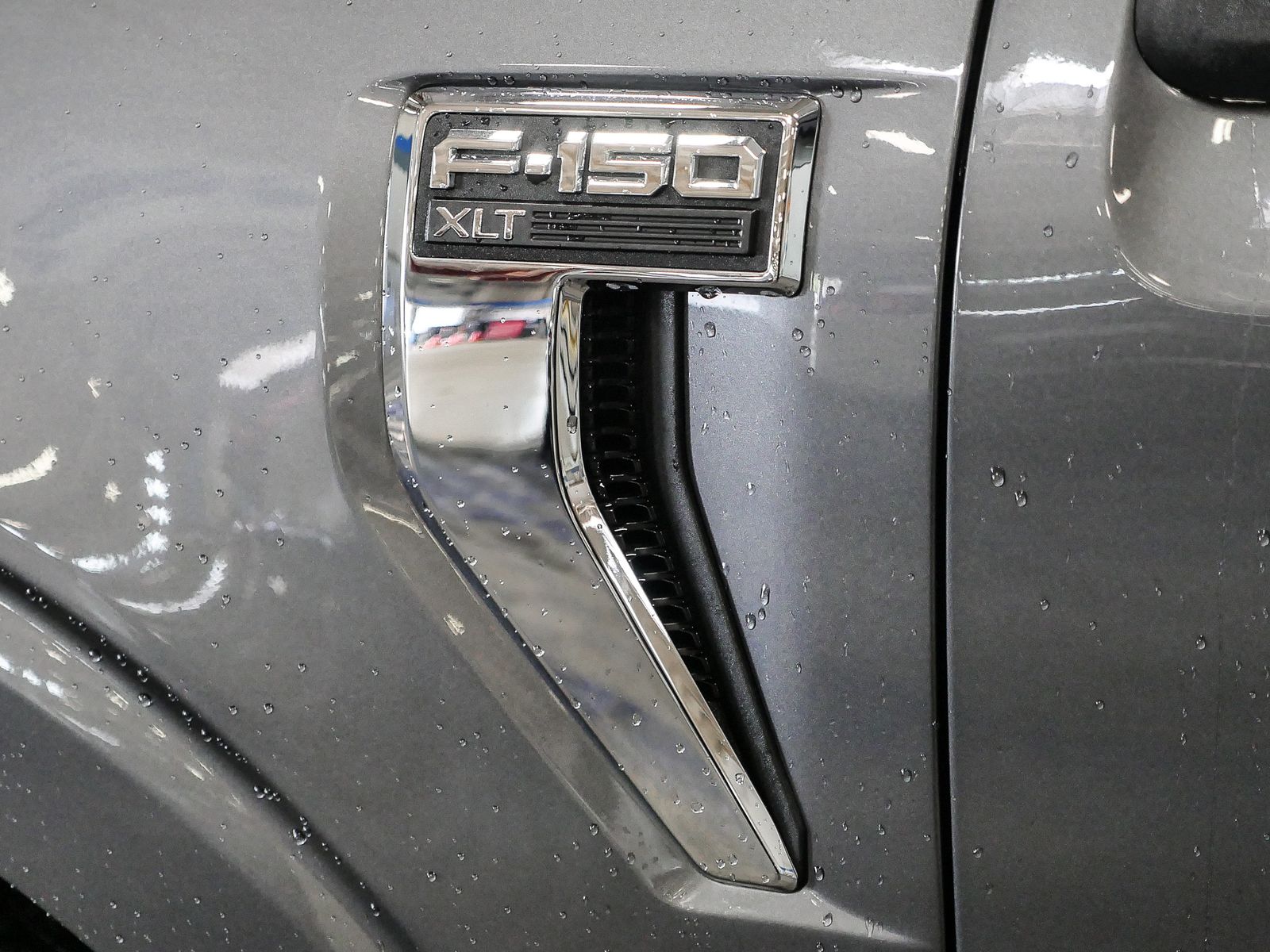 2022 Ford F-150 XLT photo 19