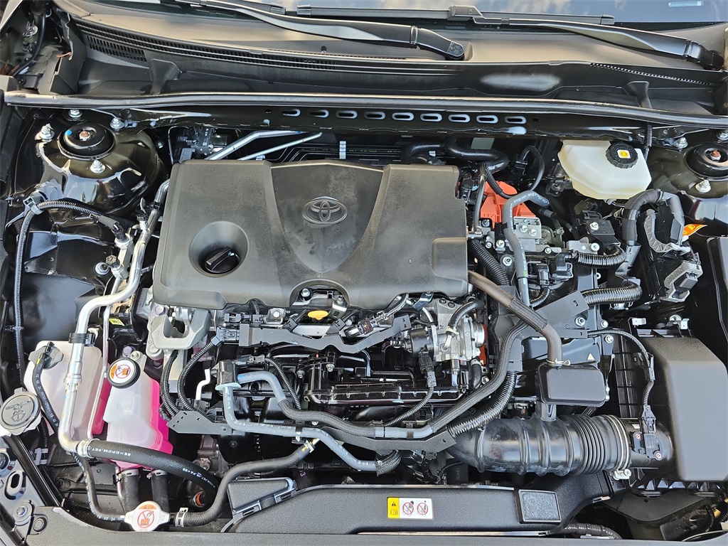 2025 Toyota Camry SE photo 26