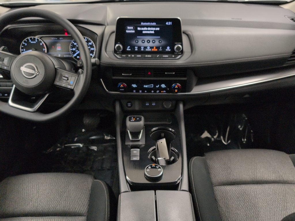 2024 Nissan Rogue SV photo 12