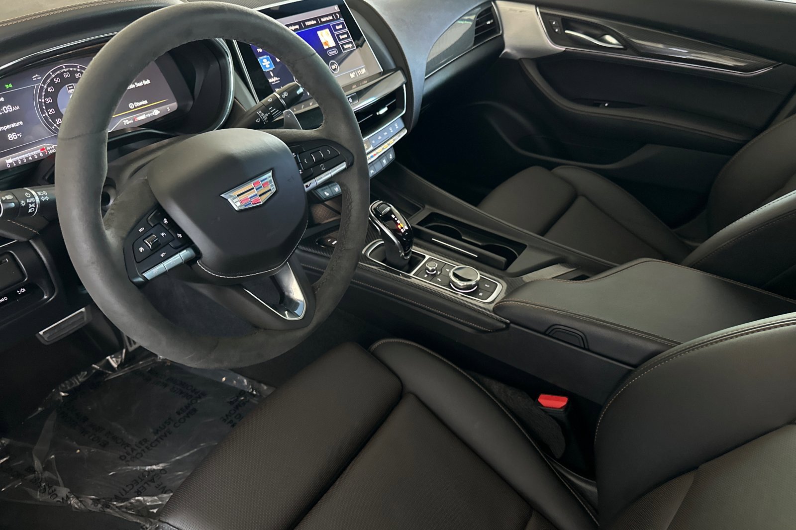 2024 Cadillac CT5 V photo 9