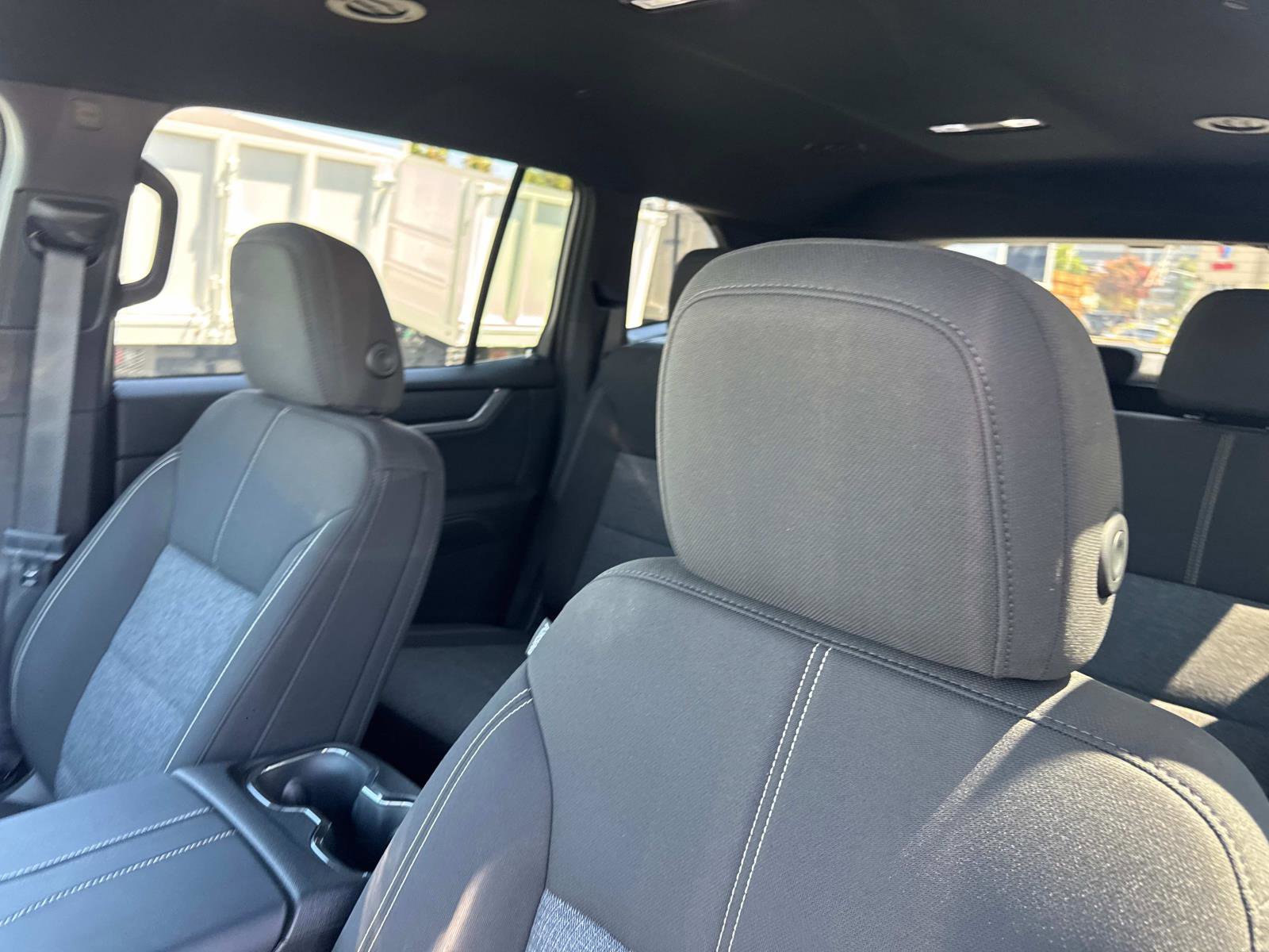 2026 Gmc Acadia Elevation photo 19