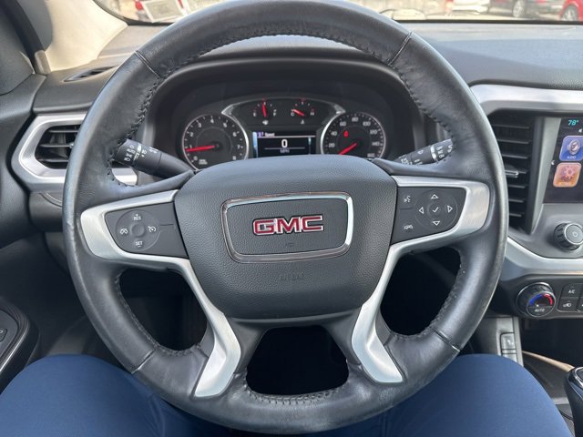 2017 Gmc Acadia SLT photo 16
