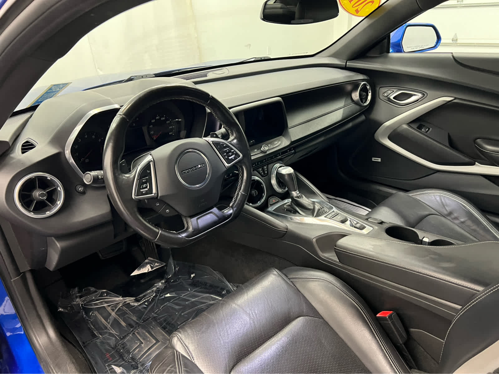 2016 Chevrolet Camaro 2LT photo 16