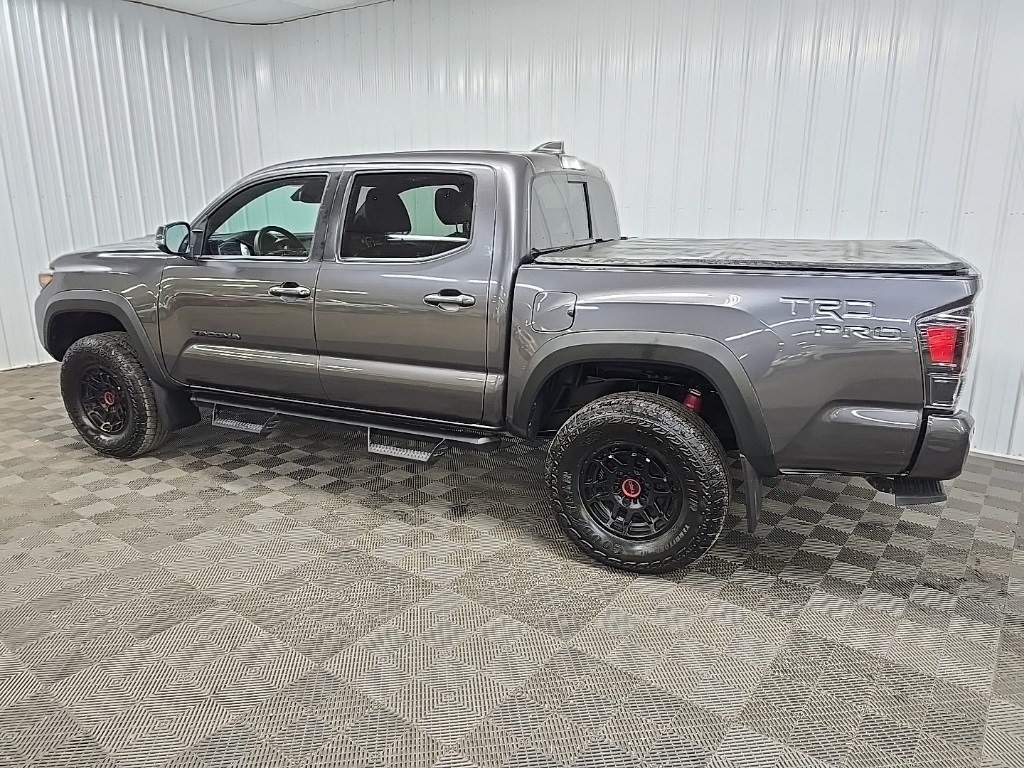 2022 Toyota Tacoma TRD Pro V6 photo 4