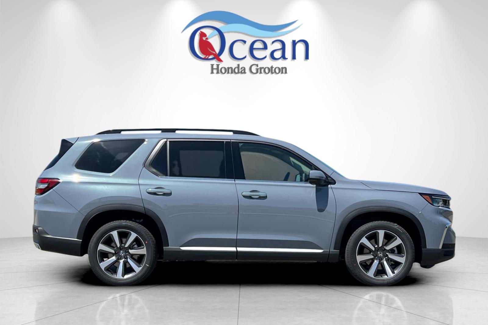 2025 Honda Pilot Touring photo 5