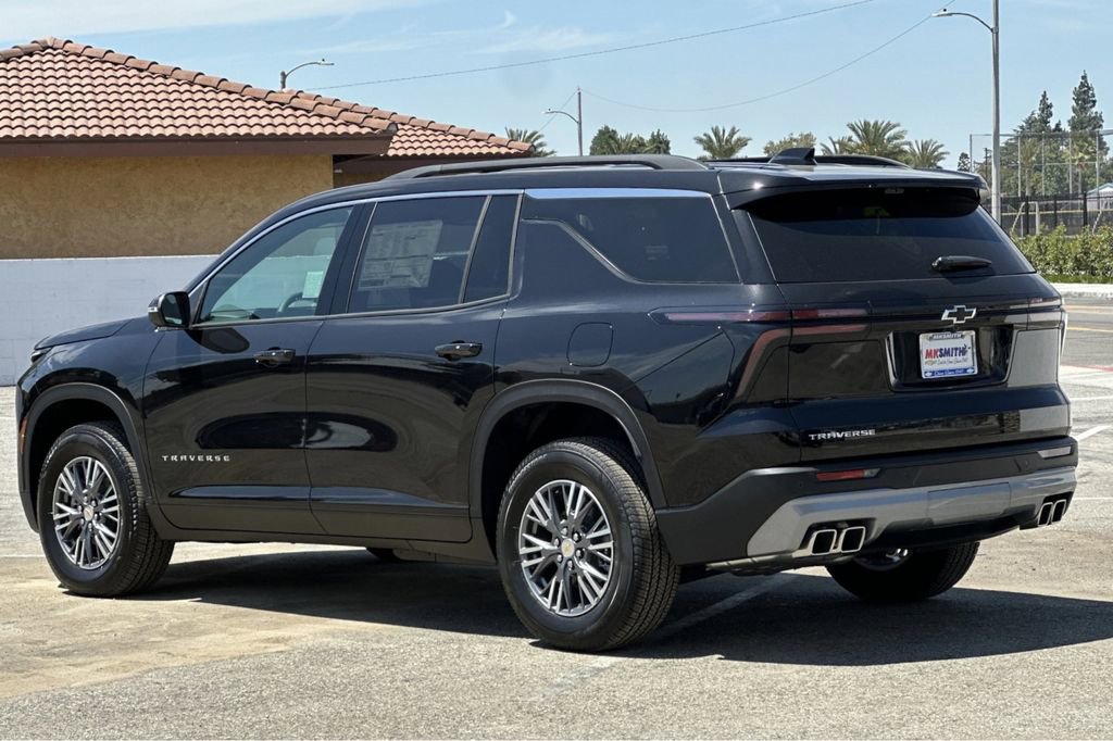 2026 Chevrolet Traverse photo 5