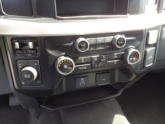 New 2024 Carbonized Gray Metallic Ford XLT image 37