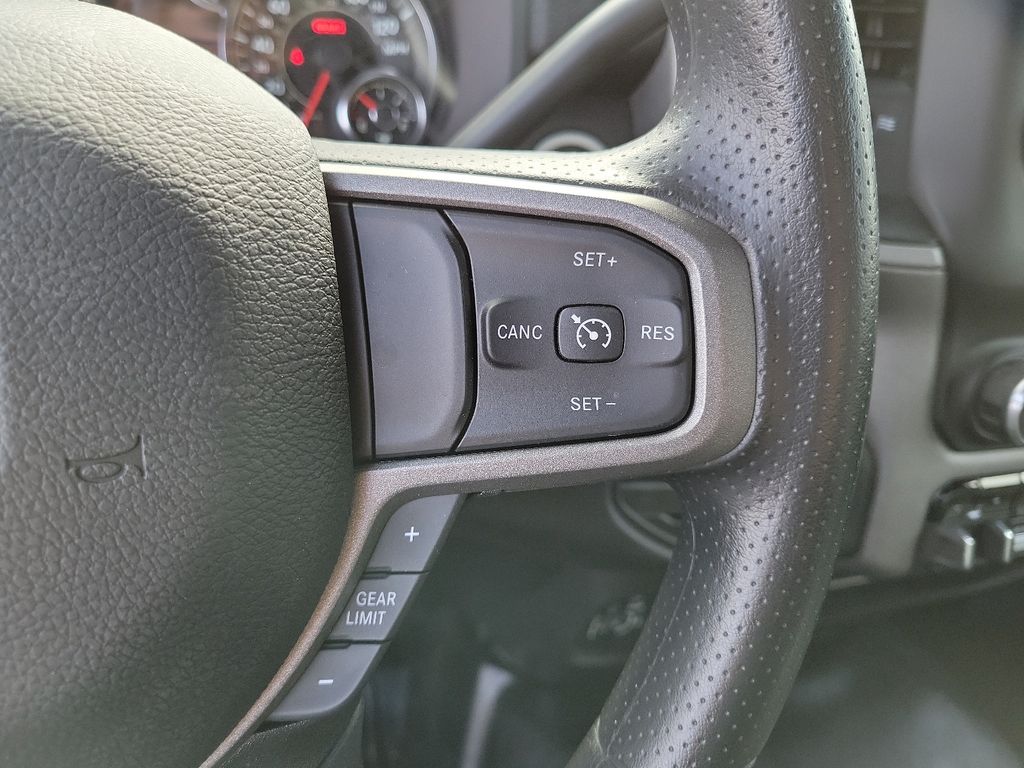 2023 Ram 5500 Tradesman photo 5