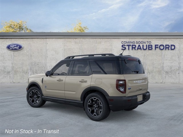 2025 Ford Bronco Sport Outer Banks photo 3