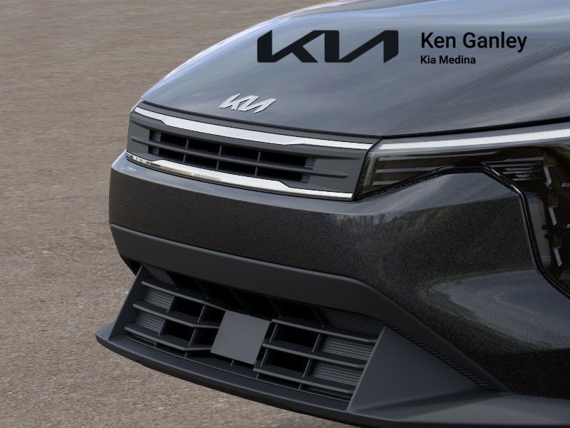 2025 Kia K4 LXS photo 12