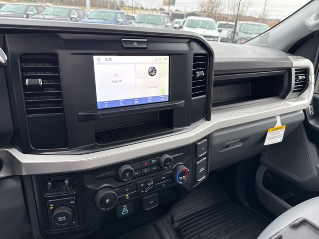 2025 Ford F-550 XL photo 19