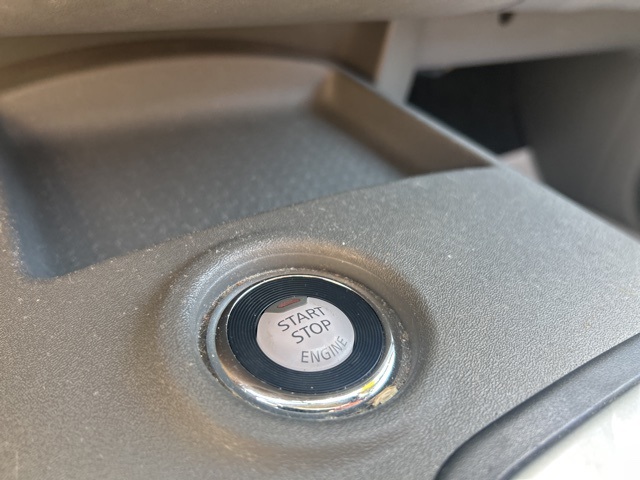 2020 Nissan Frontier SV photo 26