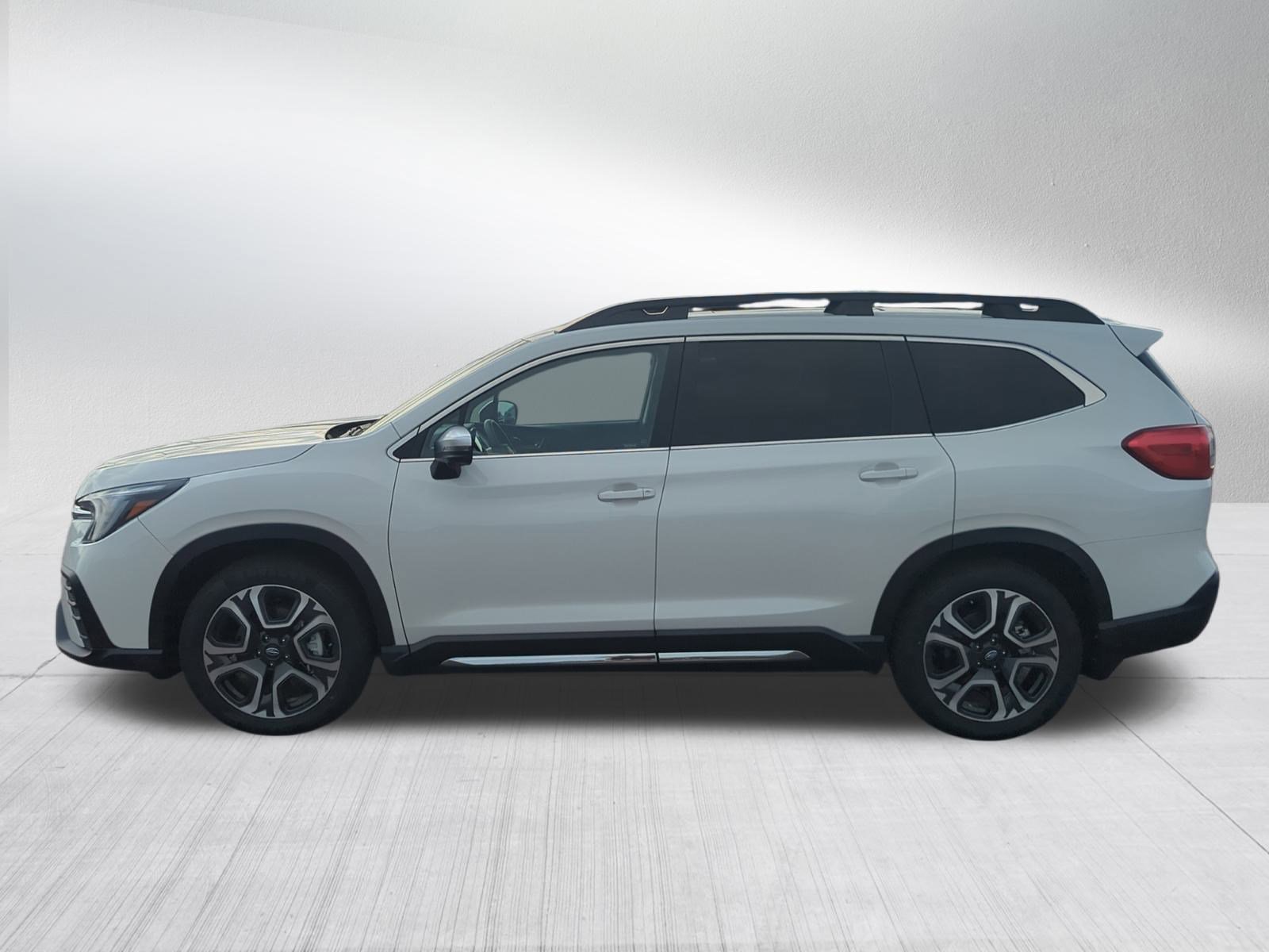 2023 Subaru Ascent Limited photo 4