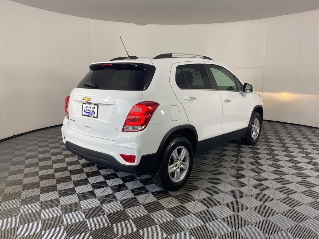 2019 Chevrolet Trax LT photo 3