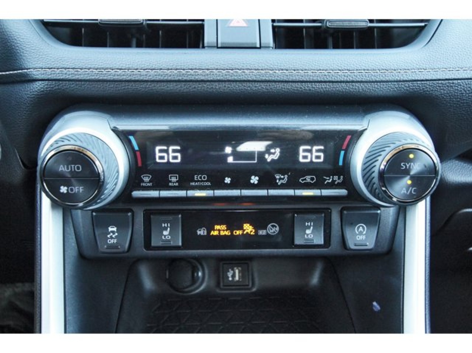 2024 Toyota RAV4 XLE White at TX Auto Group