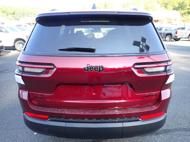 2025 Jeep Grand Cherokee Limited photo 4