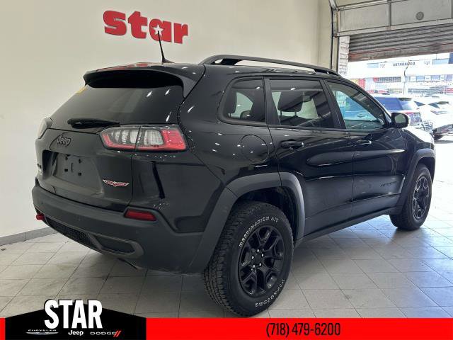2021 Jeep Cherokee Trailhawk photo 3