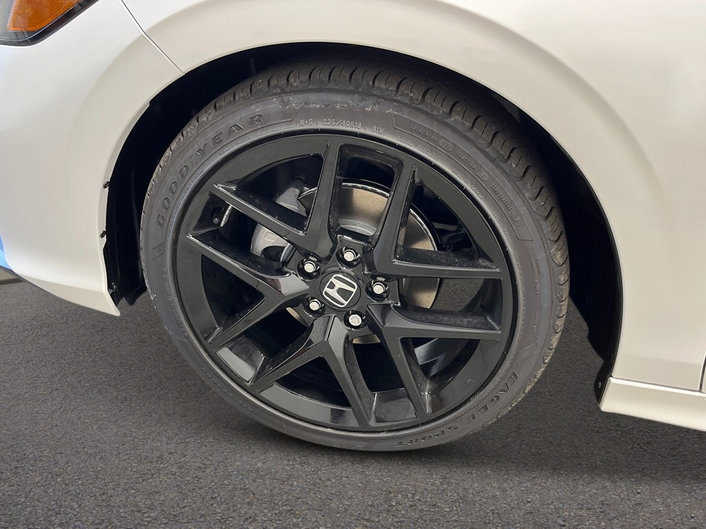 2025 Honda Civic Sport photo 10