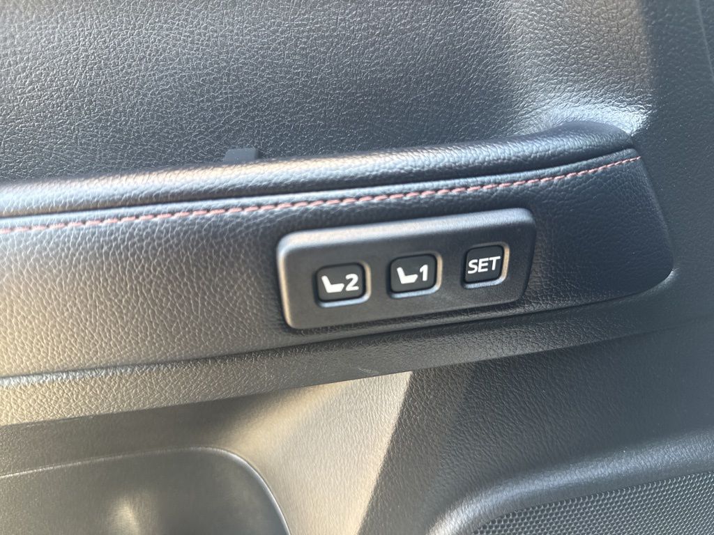 2019 Toyota 4Runner Limited photo 9
