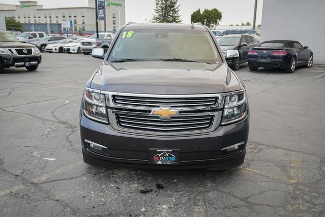 2017 Chevrolet Suburban Premier photo 2