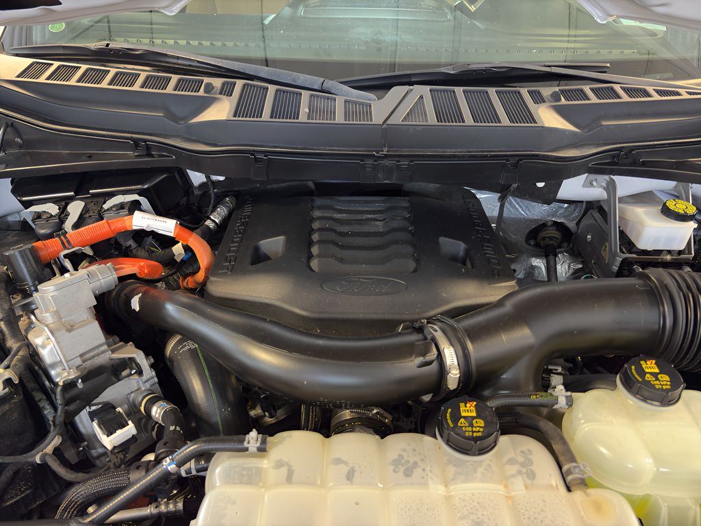 2022 Ford F-150 XLT photo 28