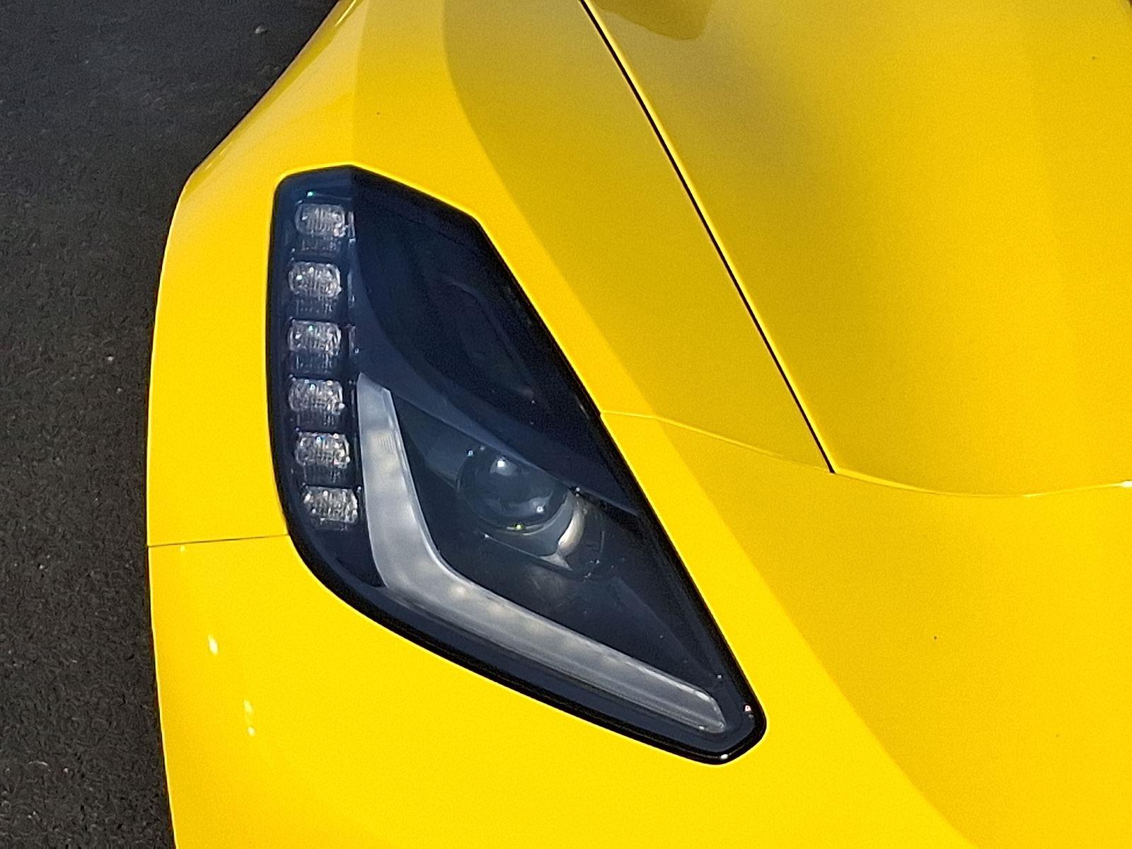 2014 Chevrolet Corvette Stingray Z51 2LT photo 9