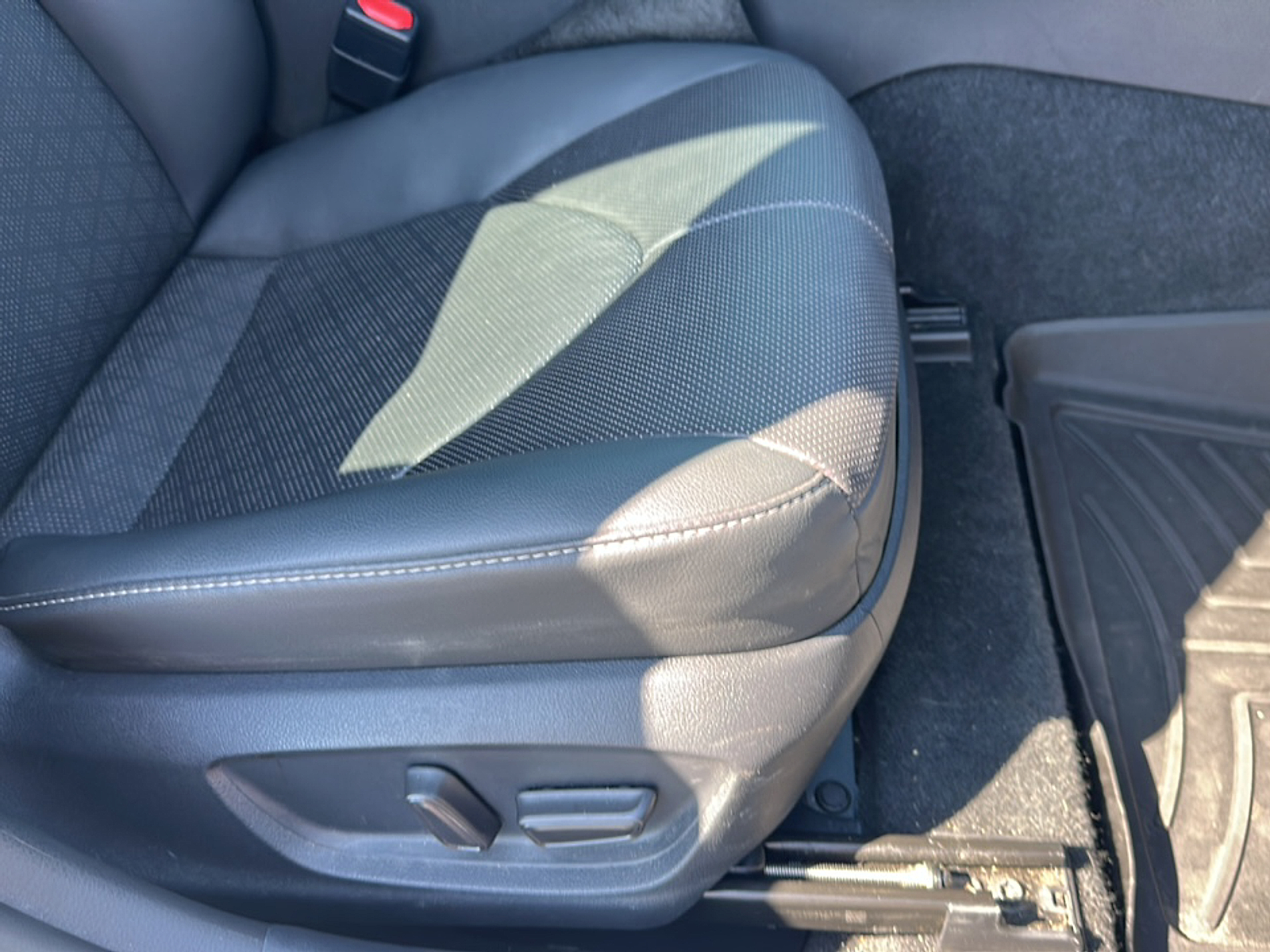 2024 Toyota Camry XSE V6 photo 5