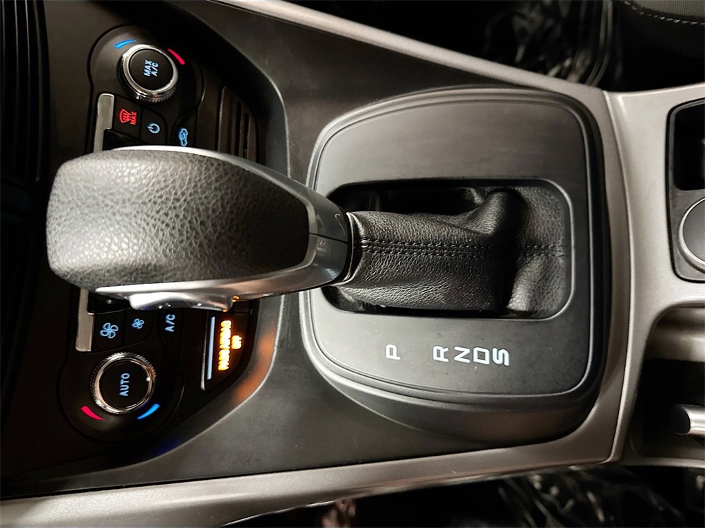 2016 Ford Escape SE photo 30