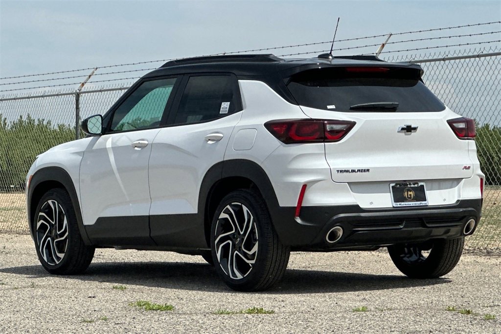 2025 Chevrolet Trailblazer RS photo 4