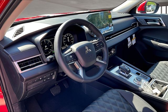 2025 Mitsubishi Outlander PHEV SEL photo 8