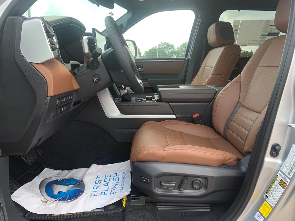 2025 Toyota Tundra 1794 Edition CrewMax photo 12