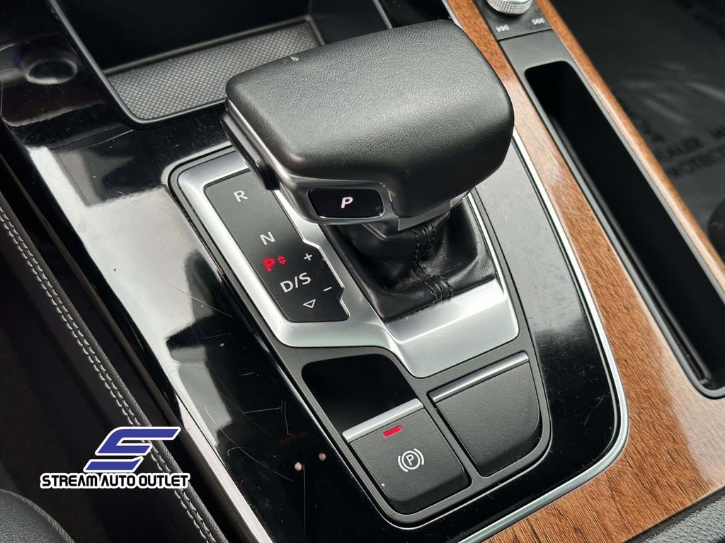 2023 Audi Q5 45 S line Premium photo 29
